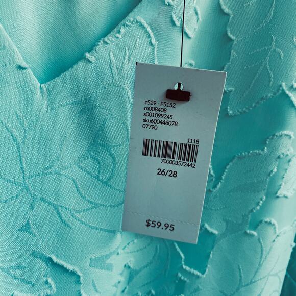 LANE BRYANT Top NWT  26/28 Long Sleeves Lined Sheer V-Neck Tie Back Burnout - Picture 13 of 14